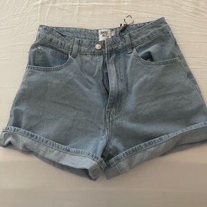 Brand new Princess Polly high waisted Shorts